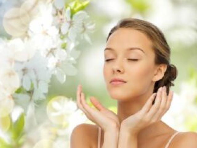 The Benefits of Whole Hemp in Skincare